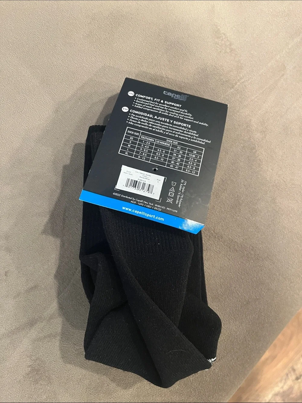 Capelli of New York Black Athletic Soccer Crew Socks